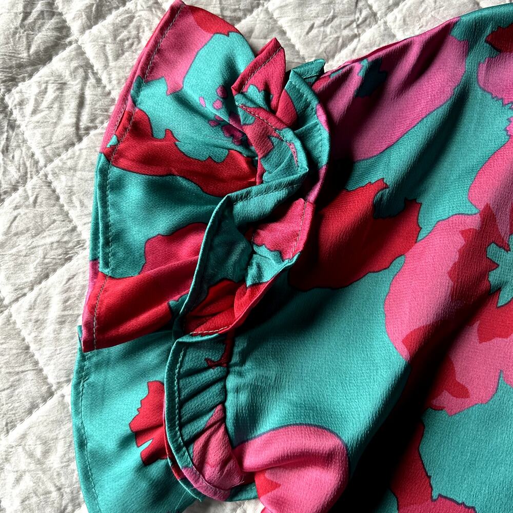 NWT Doe and Rae Women's Abstract Floral Blouse Ruffle Sleeve Size S - Picture 4 of 4
